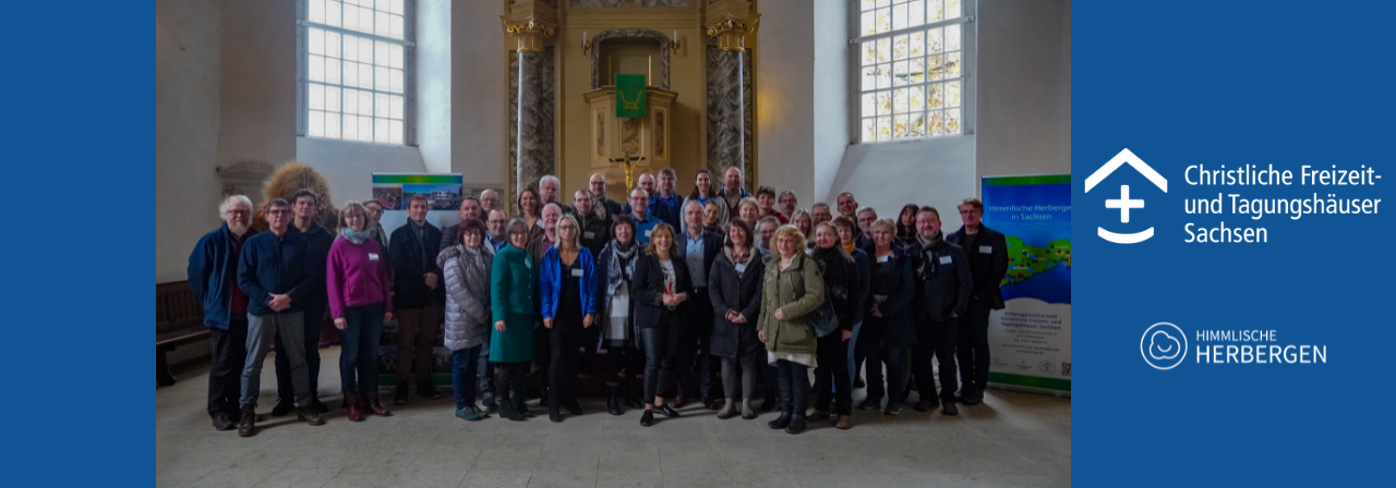 Layout: Canva Foto: Kristin Preuß Titelbild der Veranstaltung Jahrestagung der Mitgliedshäuser der Arbeitsgemeinschaft Christliche Freizeit- und Tagungshäuser in Sachsen