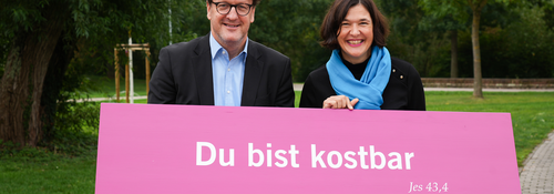 Titelbild der Veranstaltung Safe the Date: "Du bist kostbar"