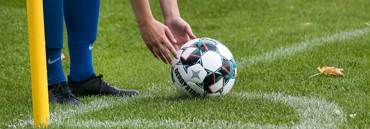 Quelle: pixabay corner-ball-6566084_1280.jpg Titelbild der Veranstaltung Sachsenpokal Fußball Ü17